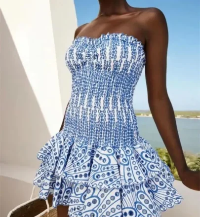 Sexy Wrap Chest Dress Seaside Holiday Style Sleeveless Waist Flower Embroidery Hollow Cake Dress Short Dress Women